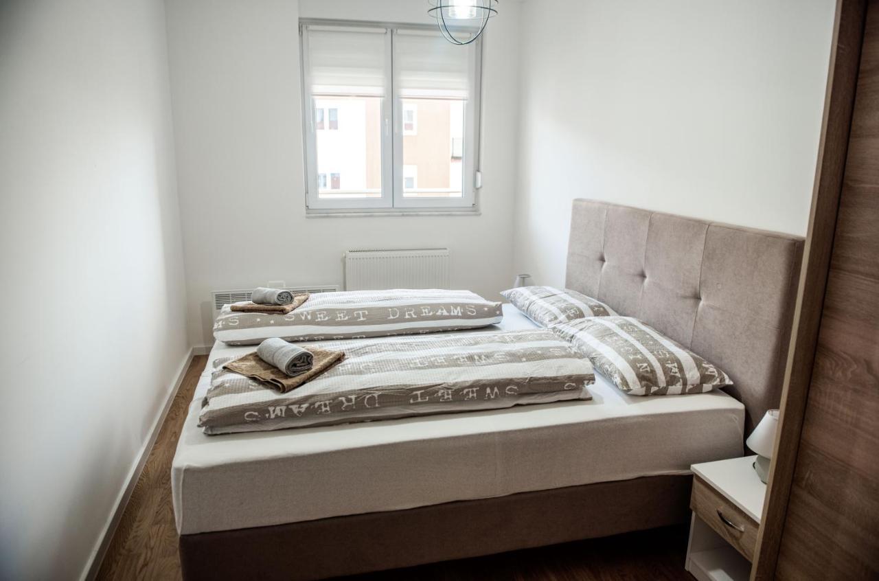 Lägenhet Andrija Lukavica, Istocno *